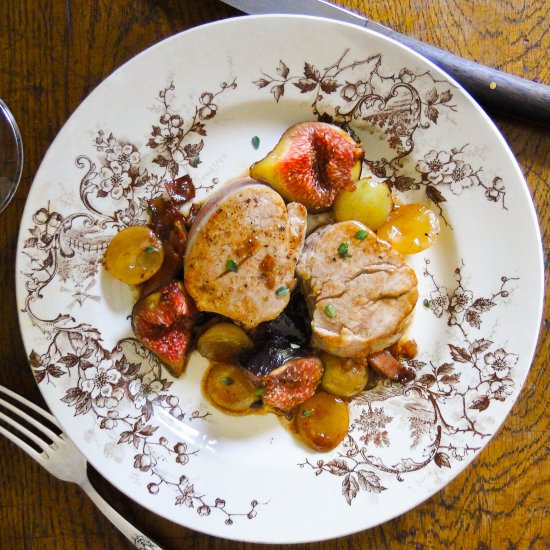 Pork Filet Mignon w/ Figs & Grapes - Recipe photo by sabine@mamangerie