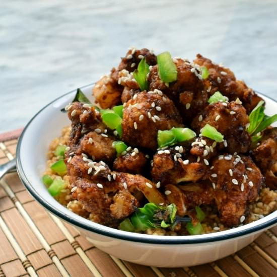 Sweet Sour Honey Chilli Cauliflower - Recipe photo by naturalfitdiet
