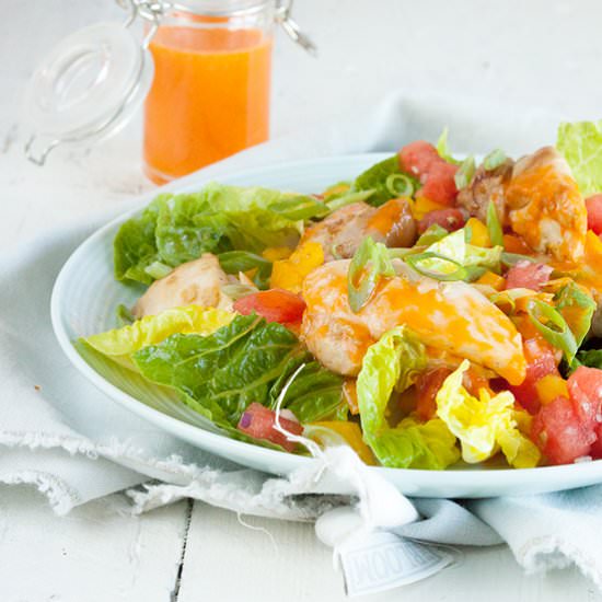 Salad with Marinated Chicken Thighs - Recipe photo by ohmydish