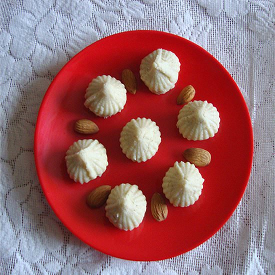 Rava Modak - Recipe photo by shobhapink