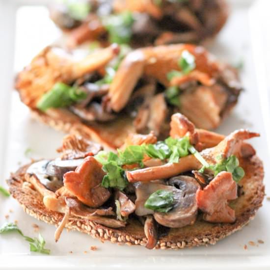 Mushroom Bruschetta - Recipe photo by Diverse Dinners