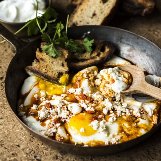 Fried Eggs in Garlicky Yogurt - Recipe photo by heinstirred