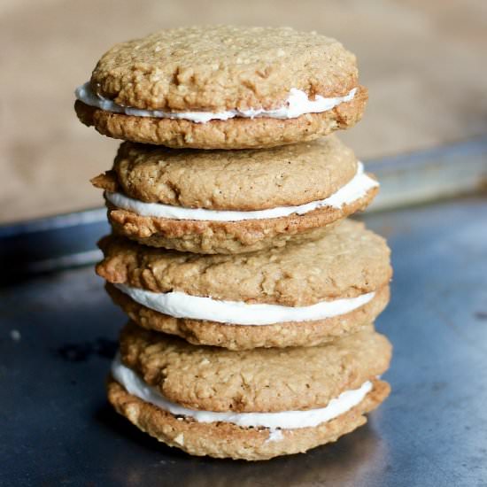 Oatmeal Creme Pies - Recipe photo by 918plate
