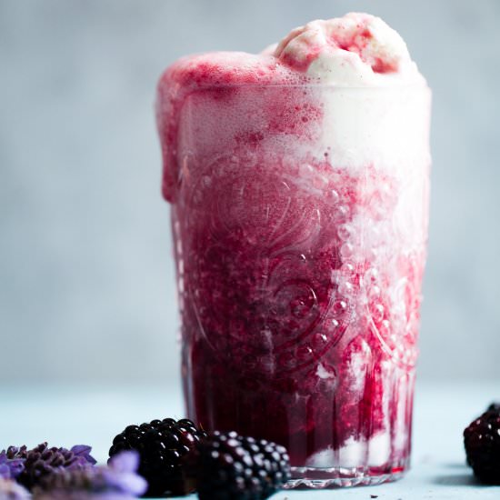 Earl Gray Ice Cream Floats - Recipe photo by snixykitchen