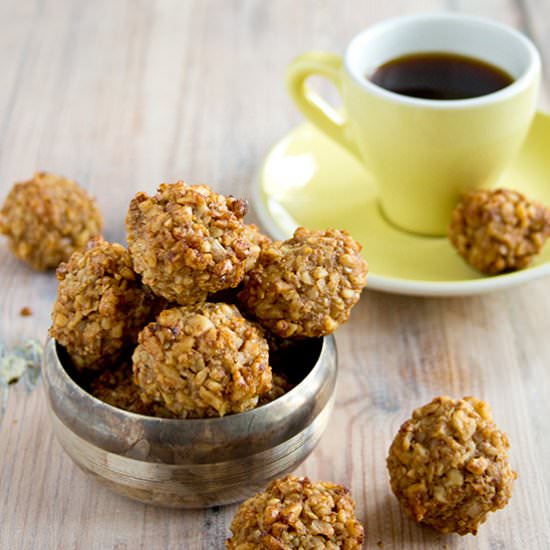Sugar Free Italian Walnut Kisses - Recipe photo by Sugar Free Londoner