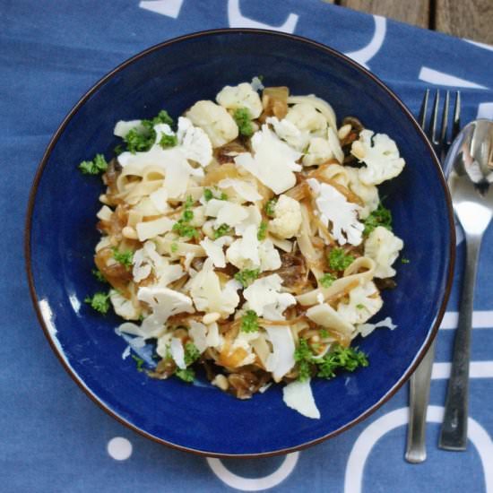 Pasta with Cauliflower - Recipe photo by myfoodpassion