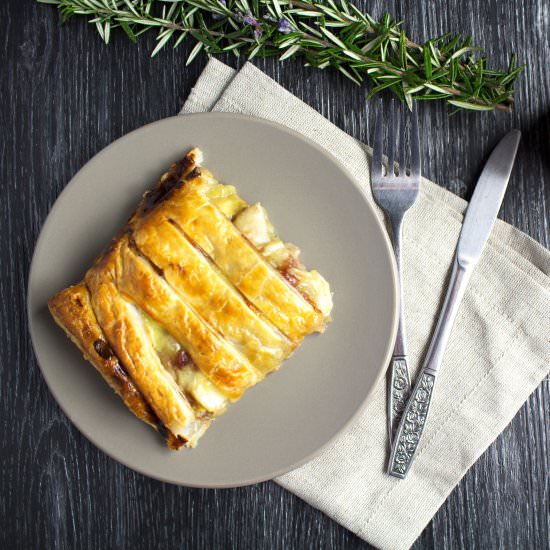 Chicken, cranberry & Brie Pie - Recipe photo by almondtozest.com