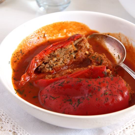 Stuffed Peppers - Recipe photo by adinutza