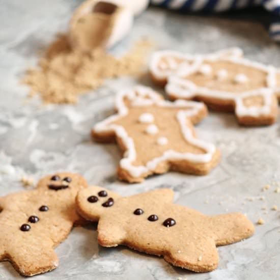 Low Sugar Gingerbread Men - Recipe photo by addsomeveg