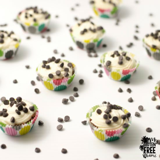Gluten Free Mini No Bake Cheesecake - Recipe photo by glutenfreemiami