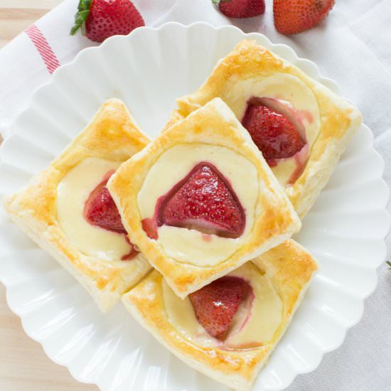 Strawberries & cream danish - Recipe photo by certifiedpastryaficionado