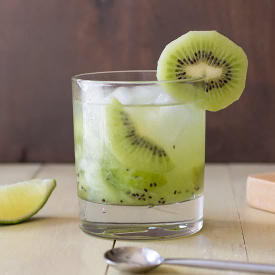 Kiwi Caipirinha - Recipe photo by ChiliPepperMadness