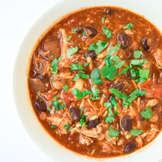 Crockpot Chicken Enchilada Chili - Recipe photo by tastythin