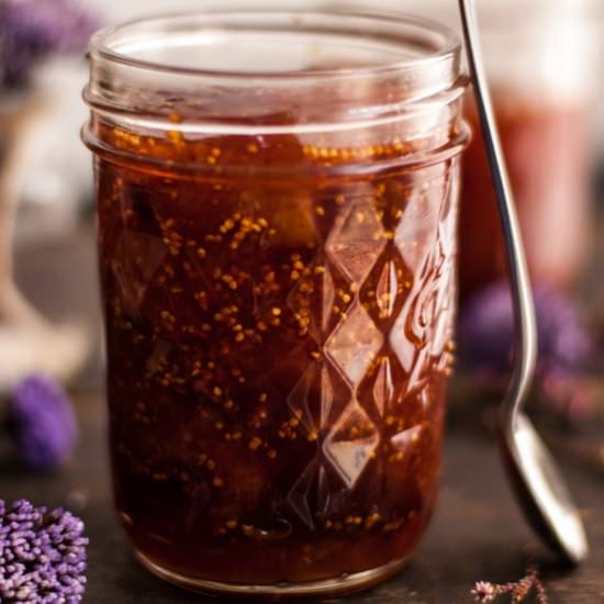 Fig and Vanilla Jam - Recipe photo by AnnaBanana