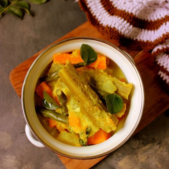 Avial – Kerala Curry Recipe - Recipe photo by PriyaShiva