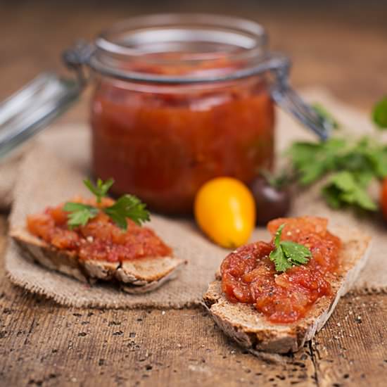 Apple tomato chutney - Recipe photo by cookingcatrin