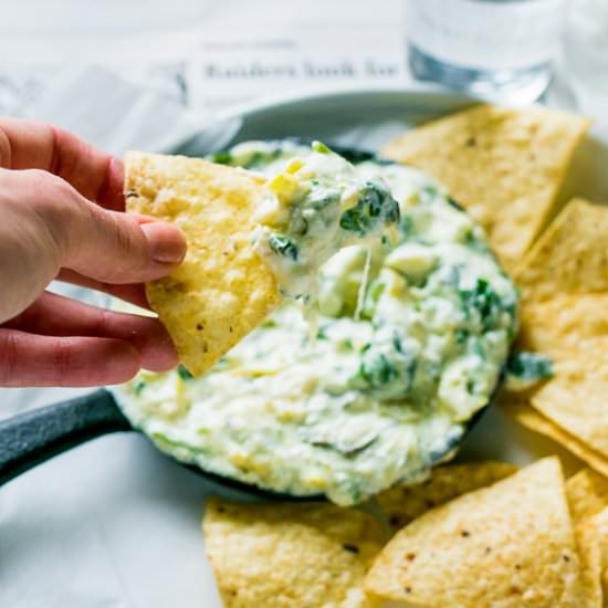 Spinach Artichoke Dip - Recipe photo by MunchkinTime
