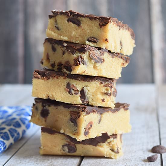 No Bake Cookie Dough Bars - Recipe photo by karlijn2