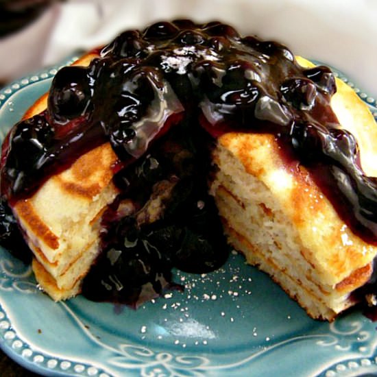 Buttermilk Lemon Blueberry Pancakes - Recipe photo by sewlicious
