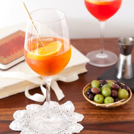 Venetian Aperol Spritz - Recipe photo by littlesugarsnaps