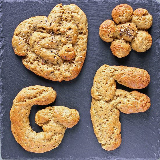 gluten free bread – decorative - Recipe photo by glutenfreealchemist