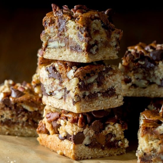 Chocolate Chip Oatmeal Carmelitas - Recipe photo by Savingroomfordessert