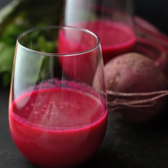 Vegan Red Maple Smoothie - Recipe photo by raepublic
