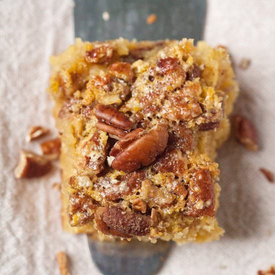 GOOEY MAPLE PECAN BARS - Recipe photo by FortheChef