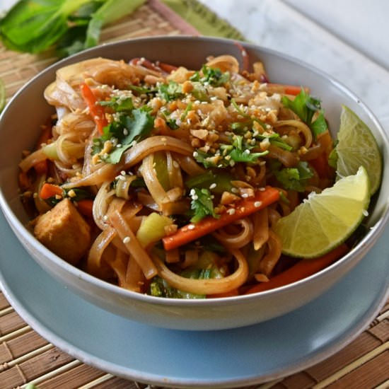 Easy Homemade Vegan Pad Thai Recipe - Recipe photo by naturalfitdiet
