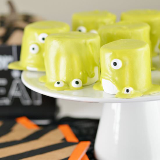 Halloween Monster Marshmallows - Recipe photo by FindingZest