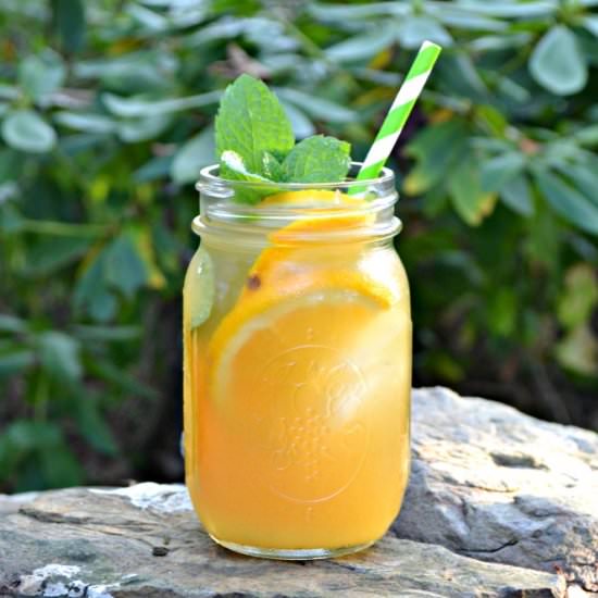 Orange Vanilla Iced Tea - Recipe photo by Hezzi-D