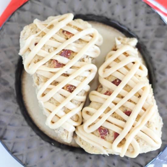 Maple Bacon Scones - Recipe photo by thegoldlininggirl