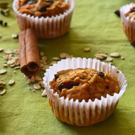 Healthy Apple Carrot Oatmeal Muffin - Recipe photo by naturalfitdiet