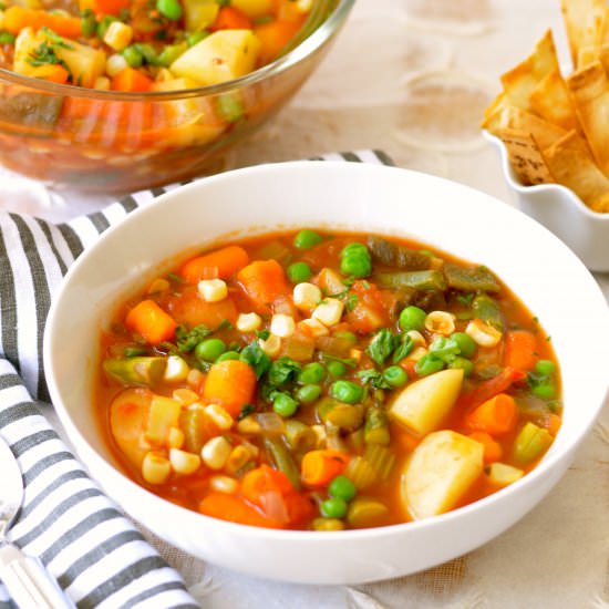 Easy Vegetable Soup - Recipe photo by Ordinary Vegan