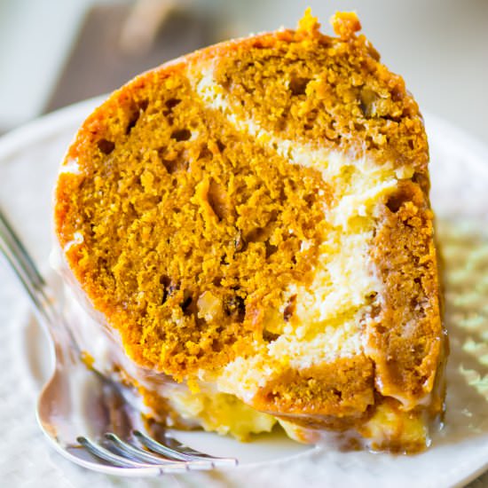 Pumpkin Bundt Cake with Cheesecake - Recipe photo by ChefDeHome