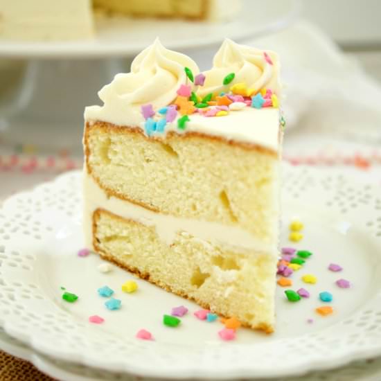 The Best Birthday Cake Icing - Recipe photo by tiffanybendayan