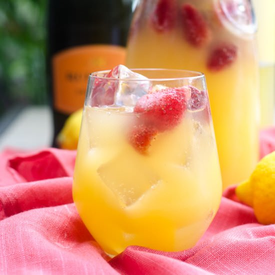 Limoncello Sangria - Recipe photo by gogogogourmet