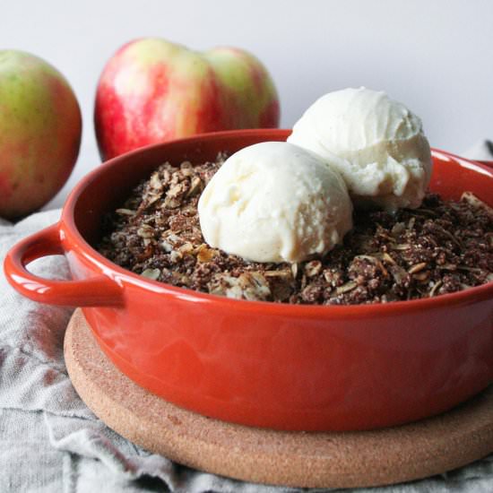 Almond Flour Apple Crisp (GF!) - Recipe photo by imhungrybynature