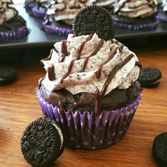 Cookies and Cream Cupcakes - Recipe photo by Oishii Treats