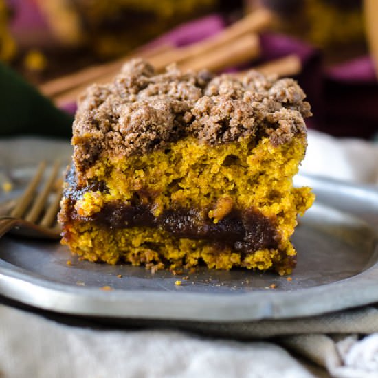 Pumpkin Streusel Coffeecake - Recipe photo by gogogogourmet