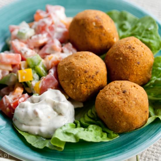 Baked Falafel - Recipe photo by Alho Frances