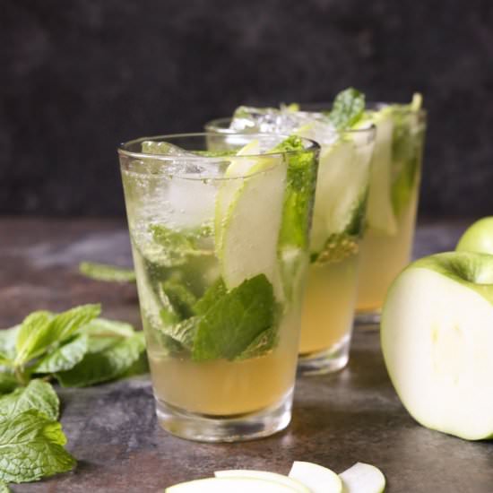 The "Serendipity" Cocktail - Recipe photo by domesticateme