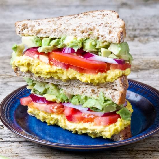 Vegan egg salad sandwich - Recipe photo by Planticize