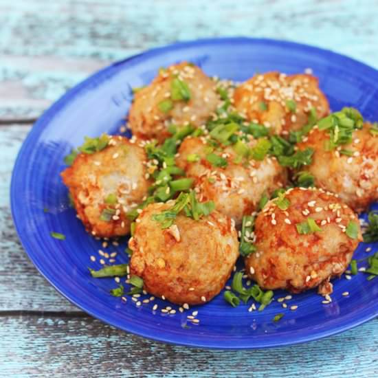 Sriracha Chicken Meatballs - Recipe photo by SweetTMakes3