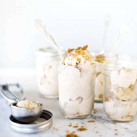 No-Churn Pumpkin Spice Ice Cream - Recipe photo by BoxwoodAvenue