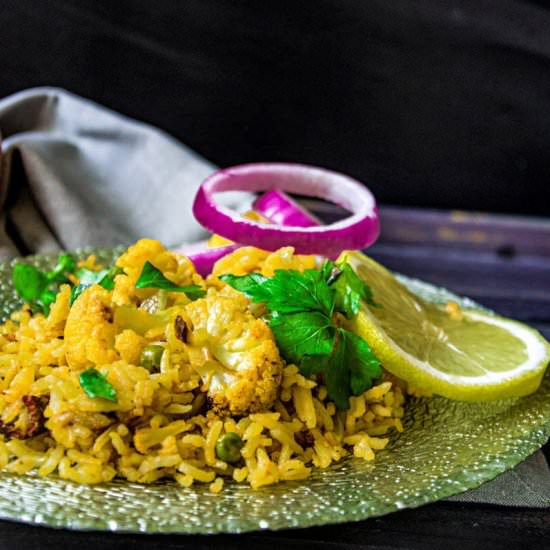Roasted Cauliflower Pilaf - Recipe photo by Anu@MyGingerGarlicKitchen