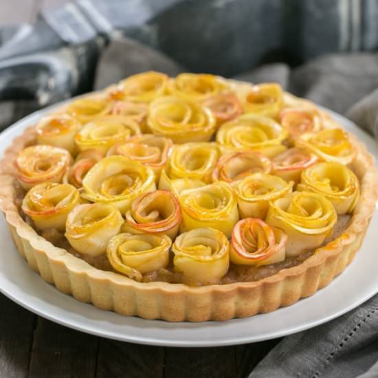 Rose Apple Tart - Recipe photo by thatskinnychickcanbake