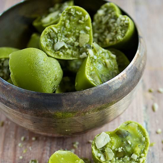 Sugar Free Matcha Latte Chocolates - Recipe photo by Sugar Free Londoner
