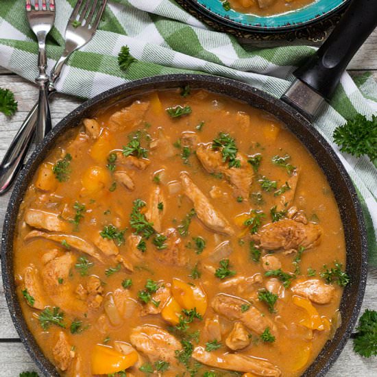 Hungarian Chicken Paprikash - Recipe photo by cookingtheglobe