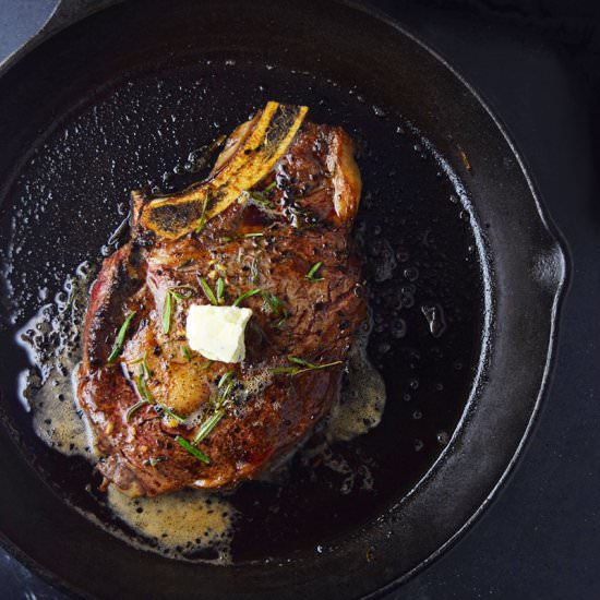 Pan-Seared Ribeye Steak - Recipe photo by Kitchen Swagger